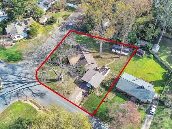 4301 Murrayhill Rd, Charlotte, NC 28209
