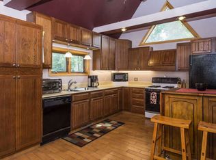 146 Clark St, Cottage Grove, WI 53527