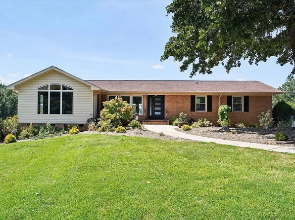 219 Fairview Dr, Greenville, SC 29609