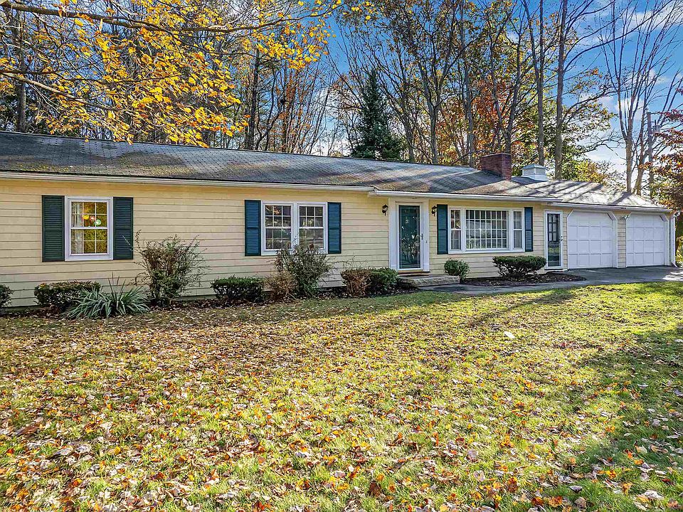 2 Autumn Street, Dover, NH 03820 Zillow