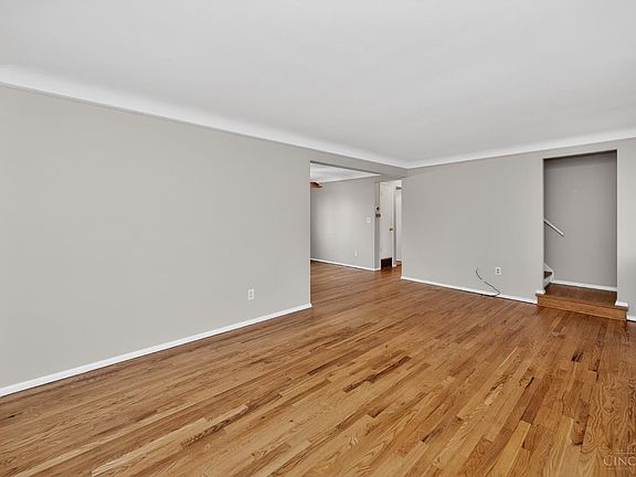 4th image of 3157 Westbourne Dr