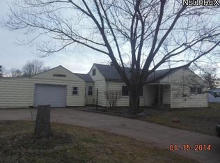 11120 Island Rd, Grafton, OH 44044