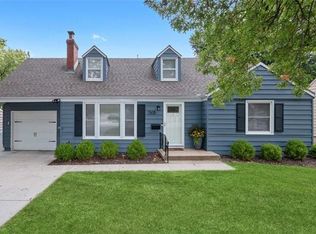 7415 Roe Ave, Prairie Village, KS 66208