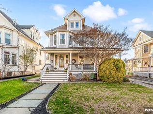 208 Mortimer Ave, Rutherford, NJ