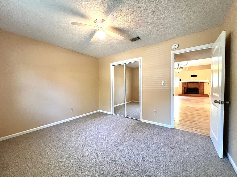 2475 Sunburst Pl — Photo 31