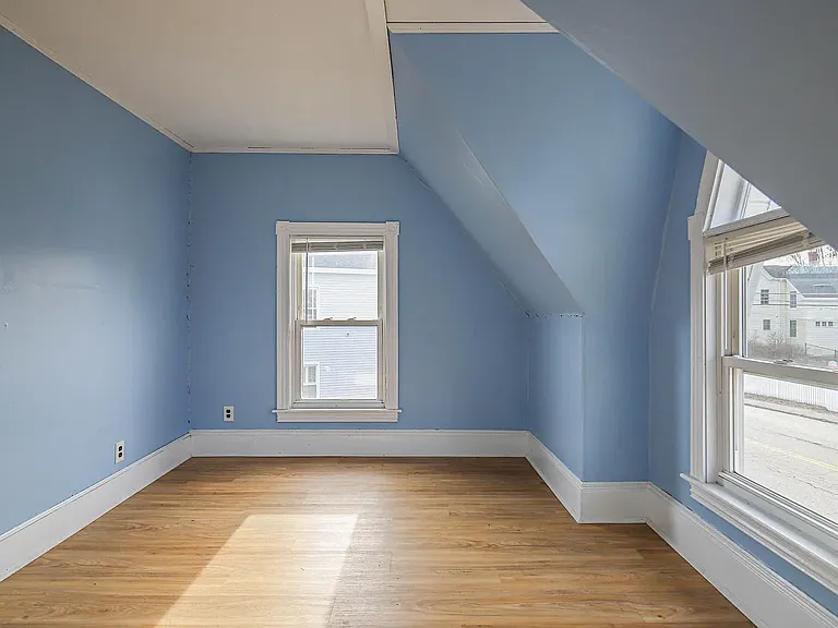 376 Preble St #1 — Photo 4