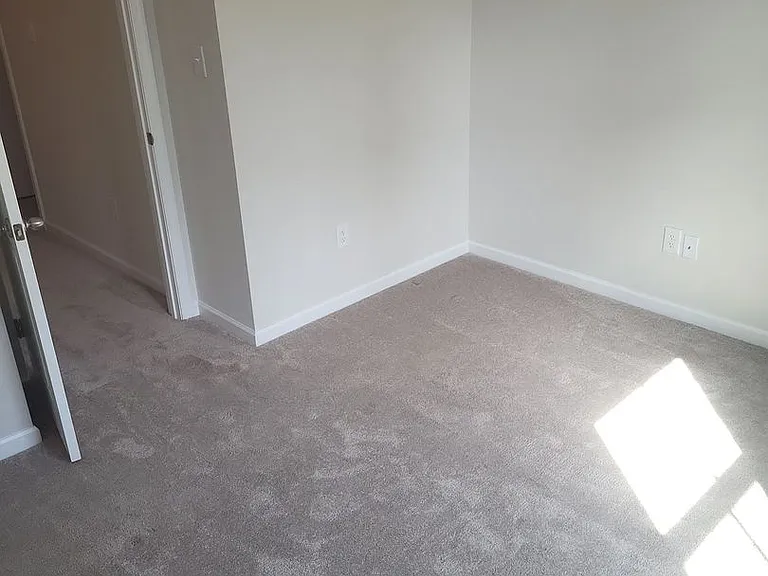 104 Makayla Dr — Photo 16
