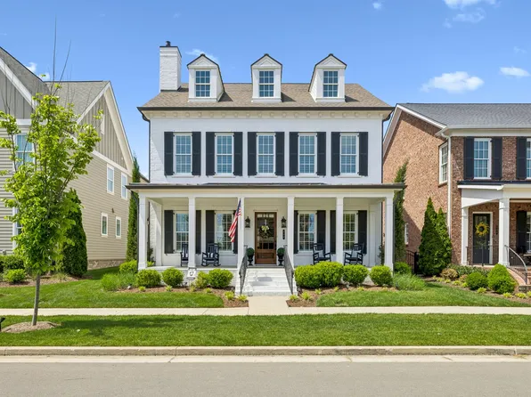 290 Stephens Valley Blvd E, Nashville, TN 37221