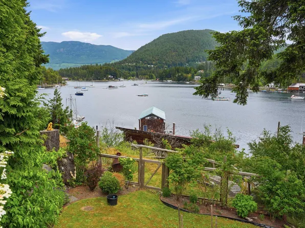 4371 Francis Peninsula Rd, Sunshine Coast, BC V0N 2H1