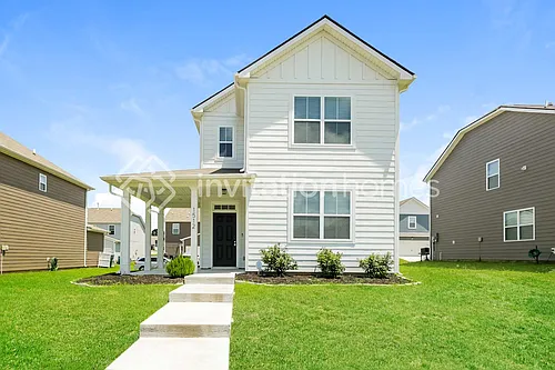 1512 Ashgrove Pl Photo 1