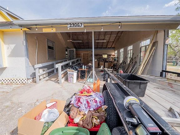 4th image of 23067 Cragon Rd