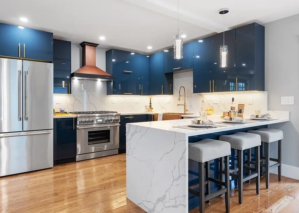 159 Kidder Ave #1