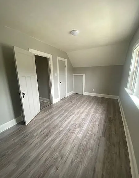 195 Courtland Ave E #3 — Photo 7