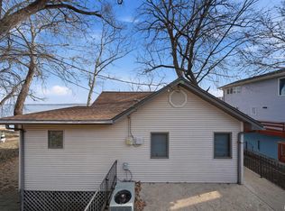 4222 N Galena Rd, Peoria, IL 61614