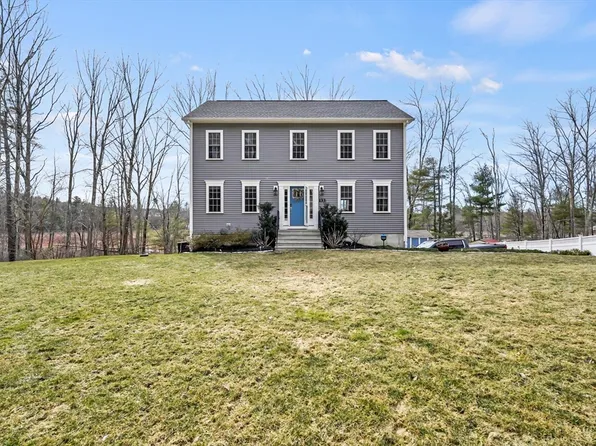 133 Pommogussett Rd, Rutland, MA 01543