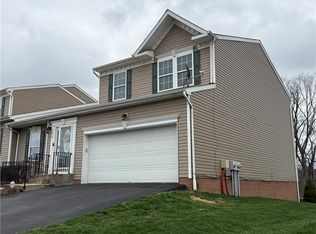 206 Cherry Bark Dr, Natrona Heights, PA
