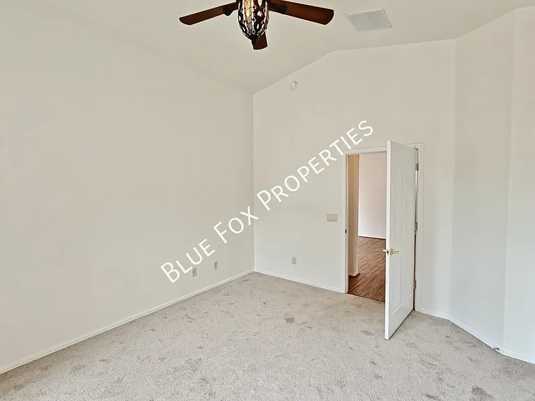 10923 S Lake Gambusi Dr — Photo 24