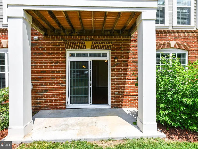 3910 Doc Berlin Dr #13 — Photo 4