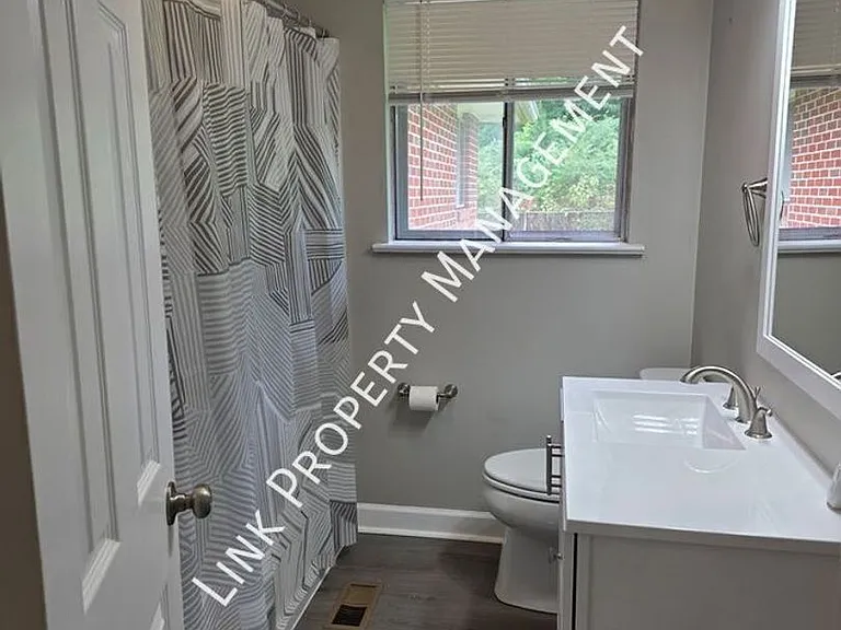 5407 Winniespan Rd — Photo 11