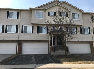 458 Evergreen Cir, Gilberts, IL 60136