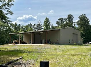 417 Hunting Club Rd, Eclectic, AL 36024