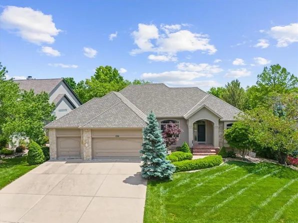 6318 W 128th Pl, Overland Park, KS 66209