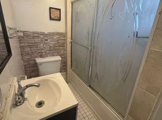 52 William St, Yonkers, NY 10701