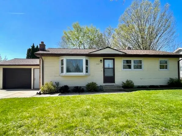 3023 Barney Rd, Kalamazoo, MI 49004