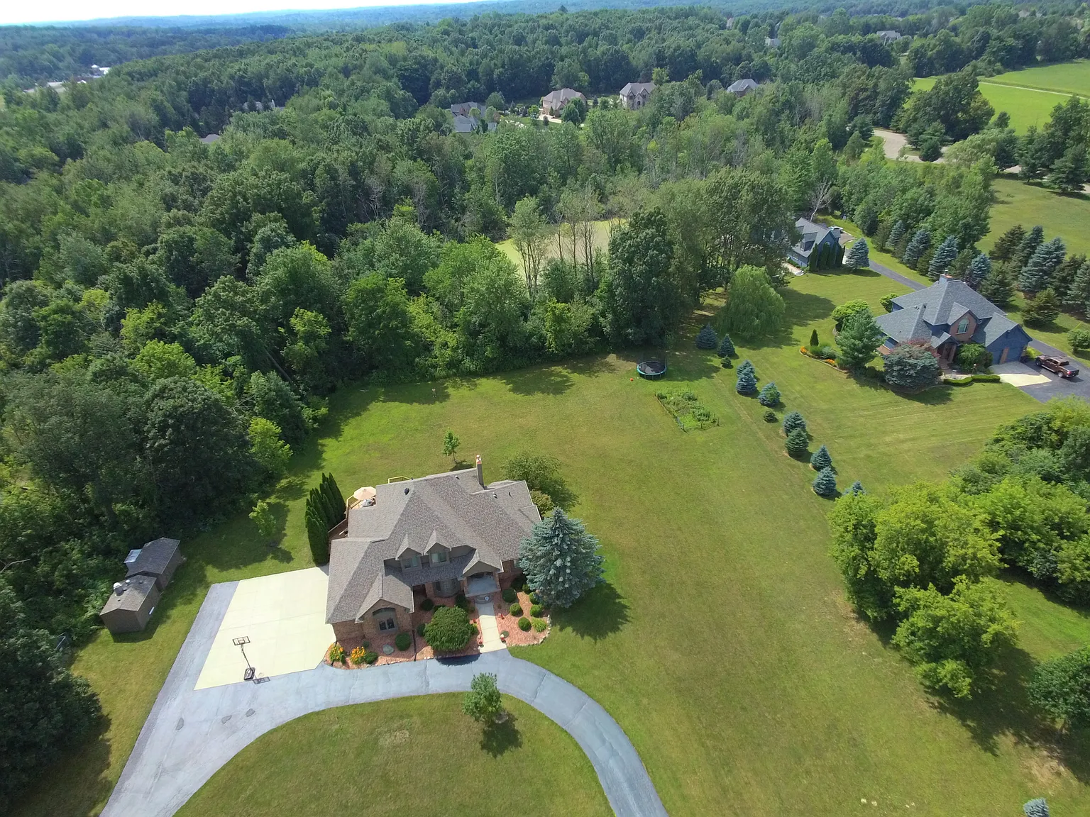 8029 Pine Knob Rd photo 1