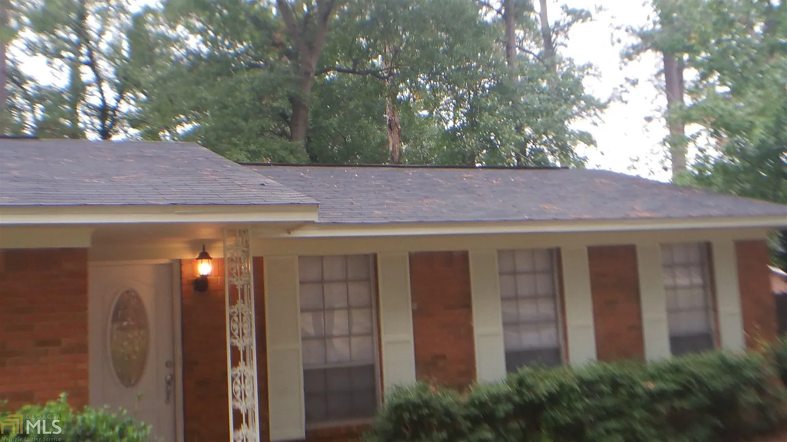 409 Oakley Dr photo 1