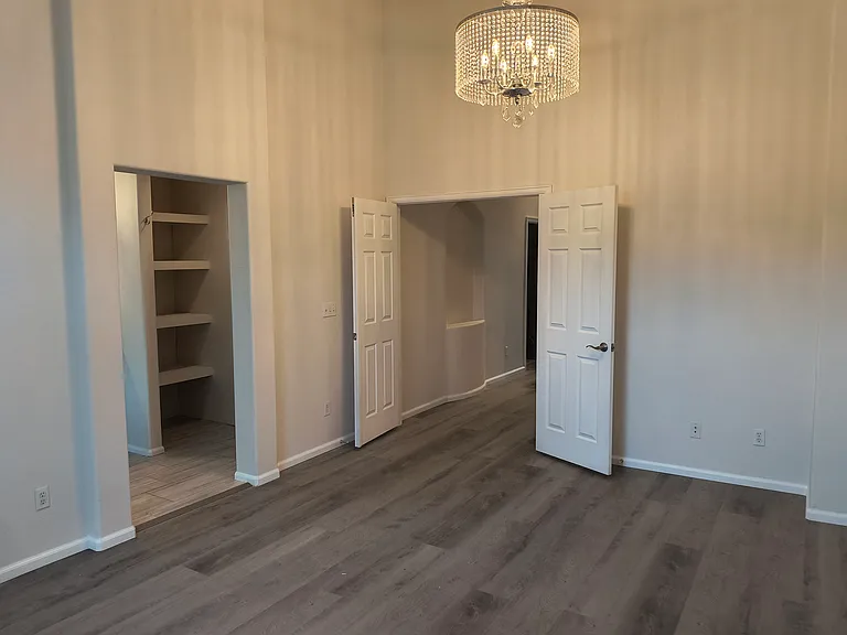 8385 Stonybridge Cir — Photo 11