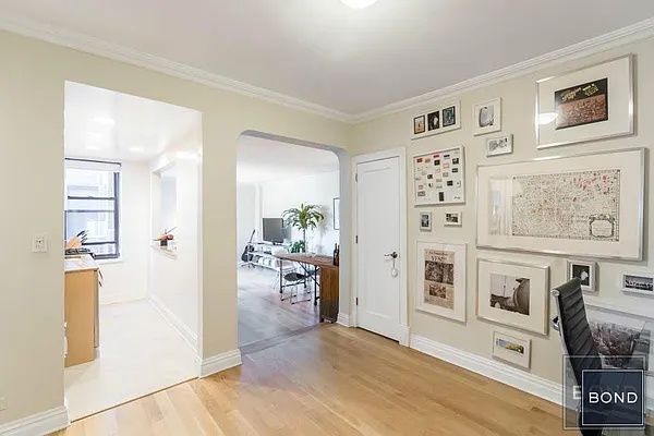 Rented by Bond New York | media 15