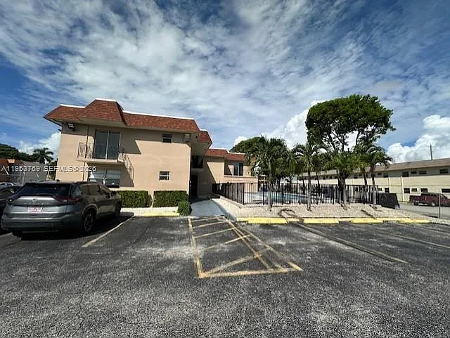 1015 NW 45th Ave #108 — Photo 18