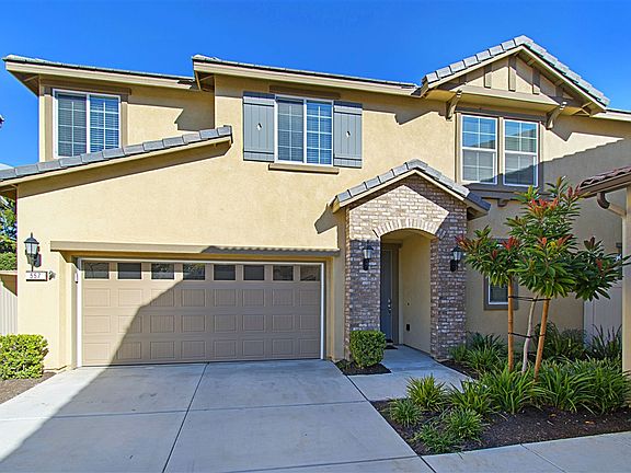 2nd image of 557 Moonlight Dr
