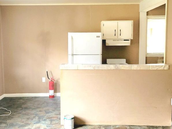 raleigh-north-carolina-442515601 picture