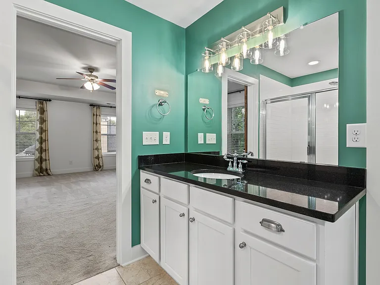 1455 Reynolds Dr — Photo 19