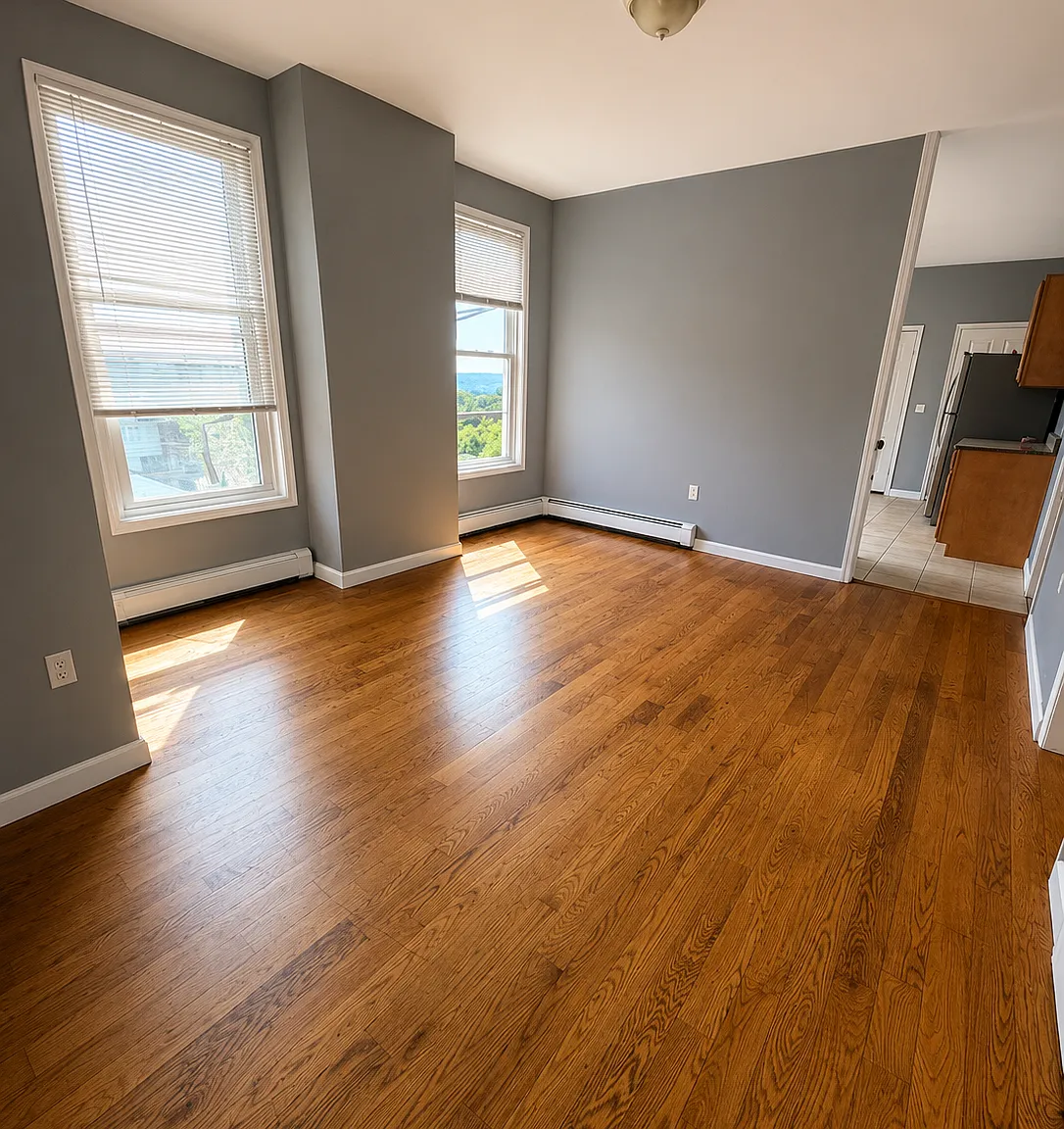 4 bed, 798 sqft, $1,490 — Photo 4