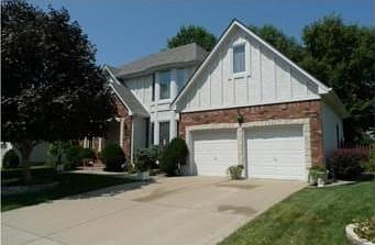 1st image of 2019 NE Waterfield Dr