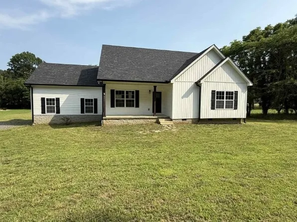 51 Bluff Creek Rd, Brush Creek, TN 38547