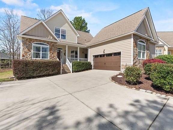 3rd image of 157 Blue Wing Dr