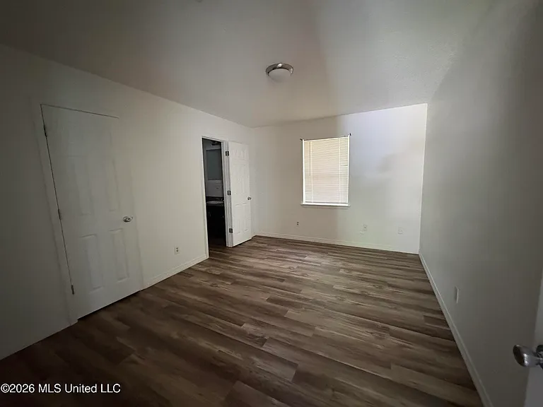 104 Olympic Cir — Photo 7