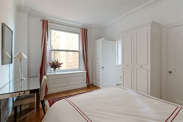 Sold by Corcoran | media 7