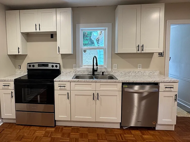 10808 Sam Lee Rd — Photo 10