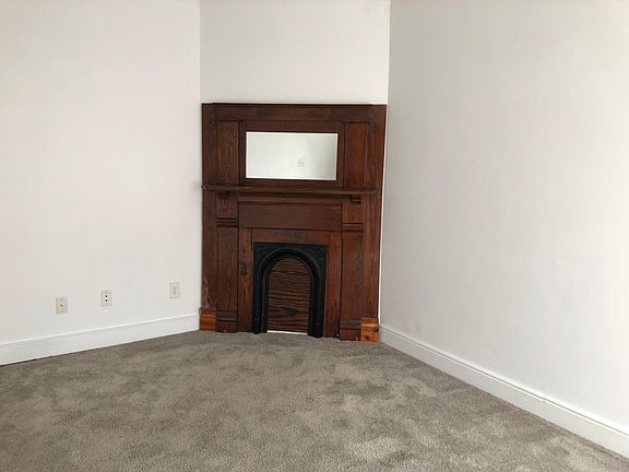 5th image of 817 Bowe St #A