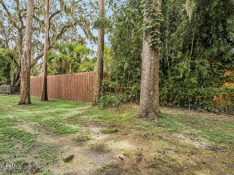 1900 Danese Ct — Photo 13