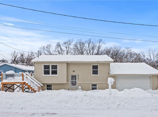 5710 SW 4th St, Des Moines, IA 50315