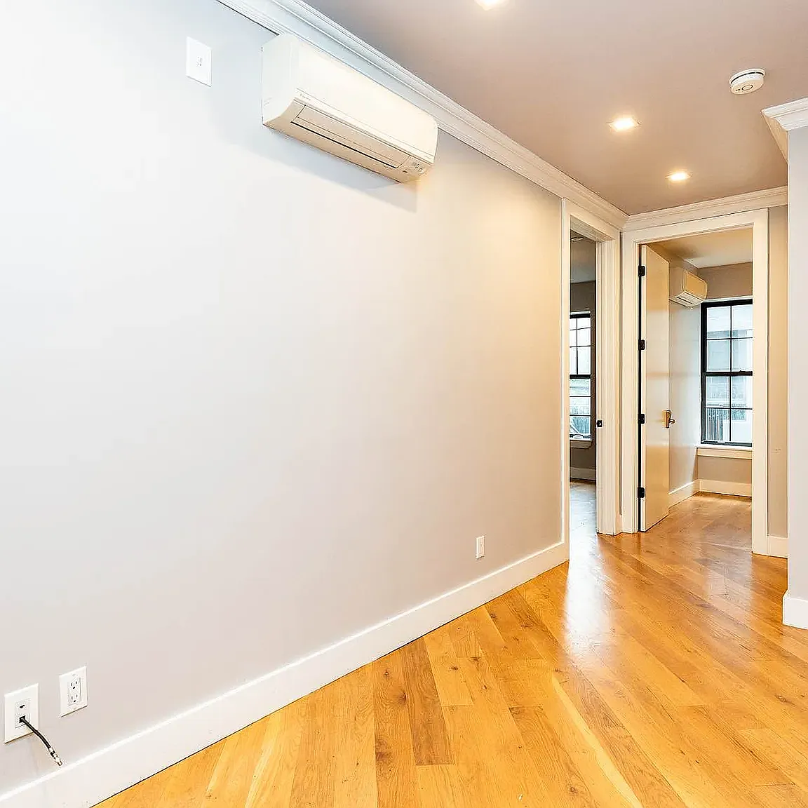 137 21st Street — Photo 3