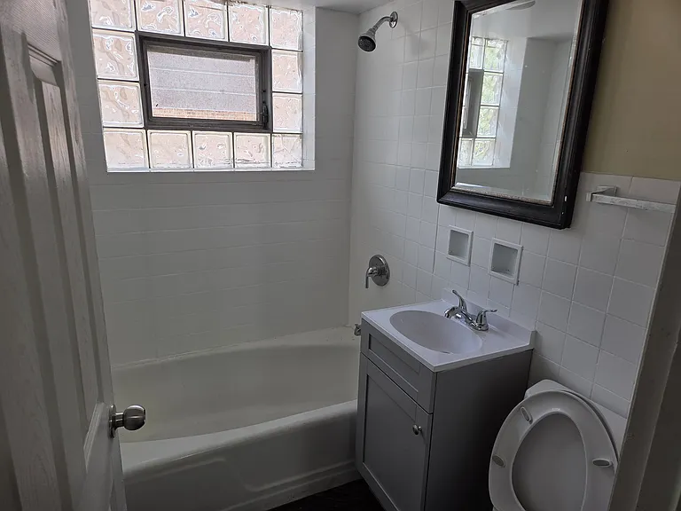 14132 S School St #2A — Photo 8