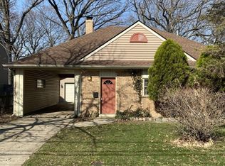 1946 North Ave, Waukegan, IL 60087