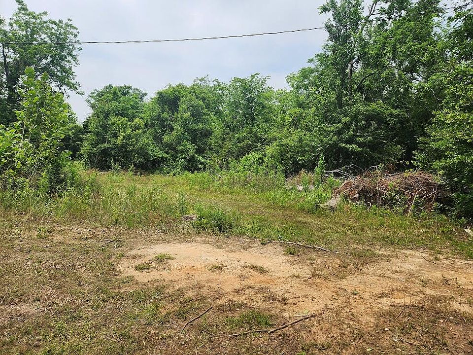2nd image of 204 Carroll Road